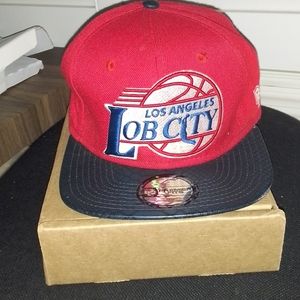 LOS ANGELES (LOB CITY) FAUX LEATHER STRAPBACK